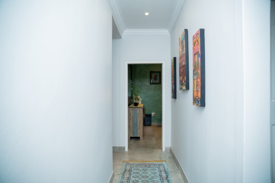 6 Bedroom Property for Sale in Wilkoppies North West